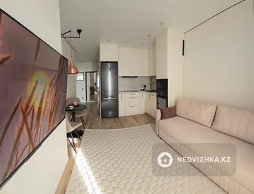 2-комнатная квартира, этаж 5 из 9, 45 м², миниатюра 1