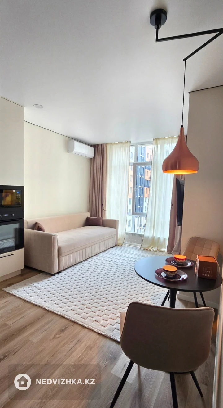 2-комнатная квартира, этаж 5 из 9, 45 м², фотография 2