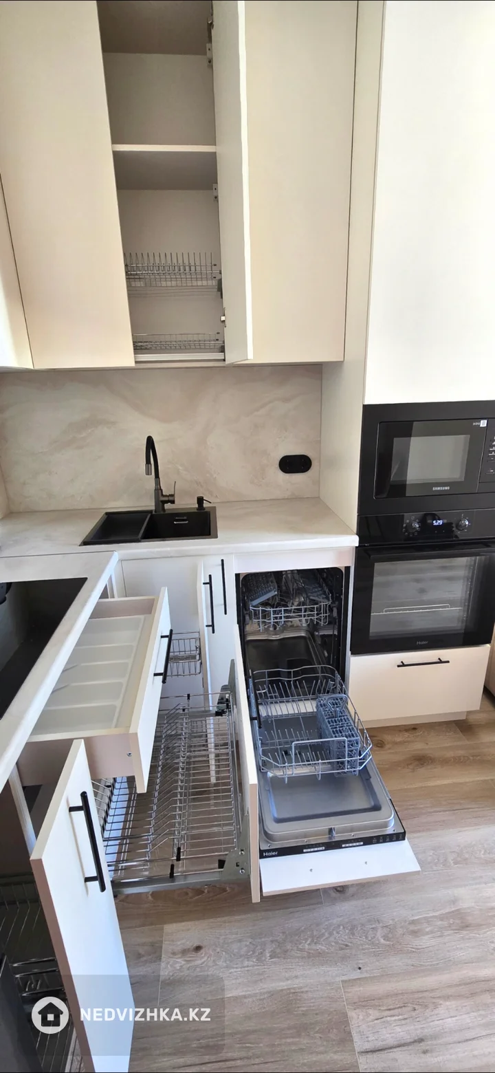 2-комнатная квартира, этаж 5 из 9, 45 м², фотография 3