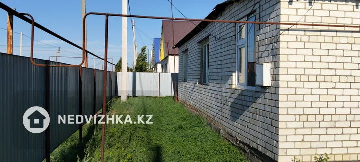 4-комнатный дом, 10 соток, 120 м²