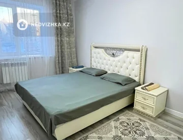2-комнатная квартира, этаж 2 из 5, 80 м², Посуточно, миниатюра 2