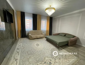 2-комнатная квартира, этаж 2 из 5, 80 м², Посуточно, миниатюра 1