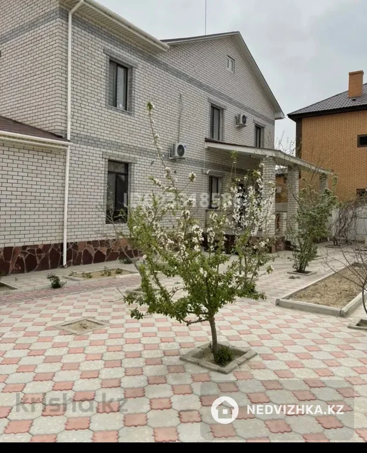4-комнатный дом, 10 соток, 473 м², фотография 5