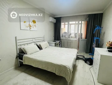 3-комнатная квартира, этаж 9 из 9, 90 м², миниатюра 9