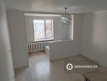 1-комнатная квартира, этаж 14 из 15, 28 м², миниатюра 4