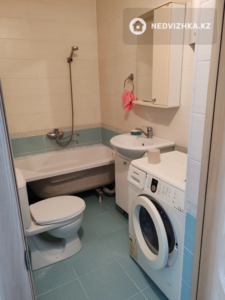 1-комнатная квартира, этаж 14 из 15, 28 м², фотография 5