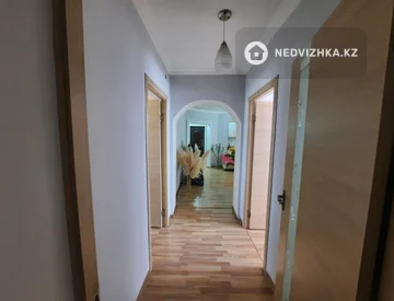 5-комнатная квартира, этаж 5 из 5, 96 м², миниатюра 5