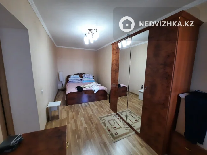 5-комнатная квартира, этаж 5 из 5, 96 м², фотография 4