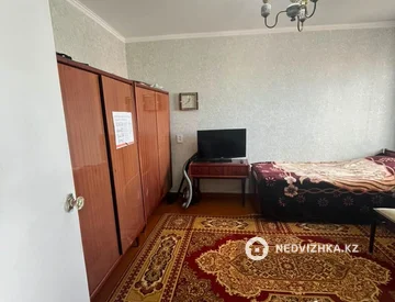 2-комнатная квартира, этаж 6 из 10, 52 м², миниатюра 3