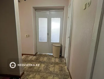 2-комнатная квартира, этаж 6 из 10, 52 м², миниатюра 12