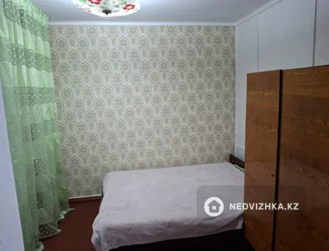 3-комнатная квартира, этаж 3 из 5, 48 м², На длительный срок, миниатюра 2