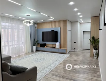 3-комнатная квартира, этаж 2 из 5, 107 м², миниатюра 4