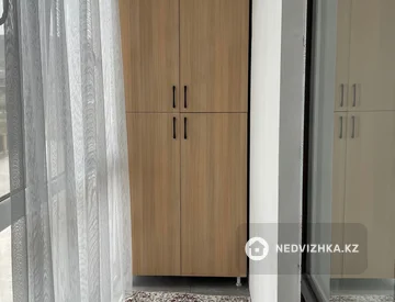 3-комнатная квартира, этаж 2 из 5, 107 м², миниатюра 7