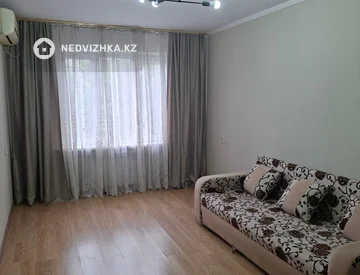 3-комнатная квартира, этаж 5 из 5, 70 м², миниатюра 3