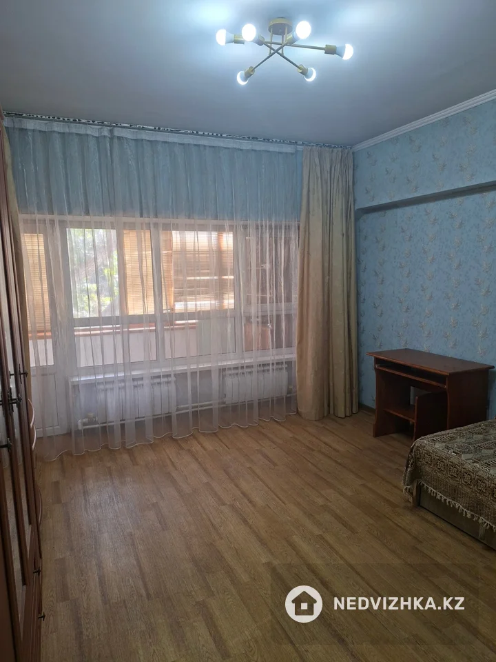 2-комнатная квартира, этаж 5 из 9, 53 м², фотография 3