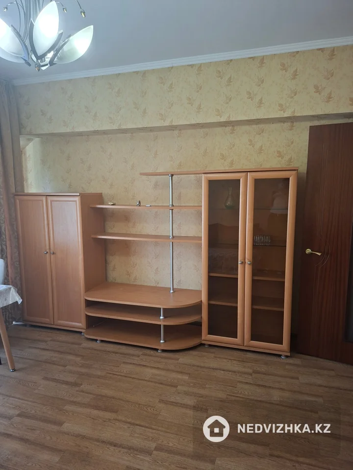 2-комнатная квартира, этаж 5 из 9, 53 м², фотография 2