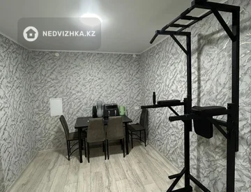 2-комнатная квартира, этаж 5 из 5, 42 м², миниатюра 4