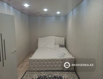 2-комнатная квартира, этаж 2 из 5, 42 м², миниатюра 1