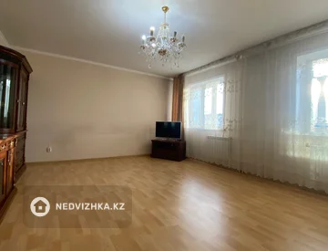 3-комнатная квартира, этаж 3 из 9, 102 м², миниатюра 1