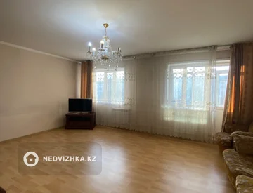 3-комнатная квартира, этаж 3 из 9, 102 м², миниатюра 3