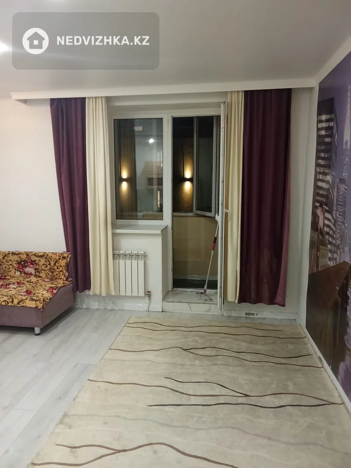 1-комнатная квартира, этаж 8 из 9, 28 м², фотография 2