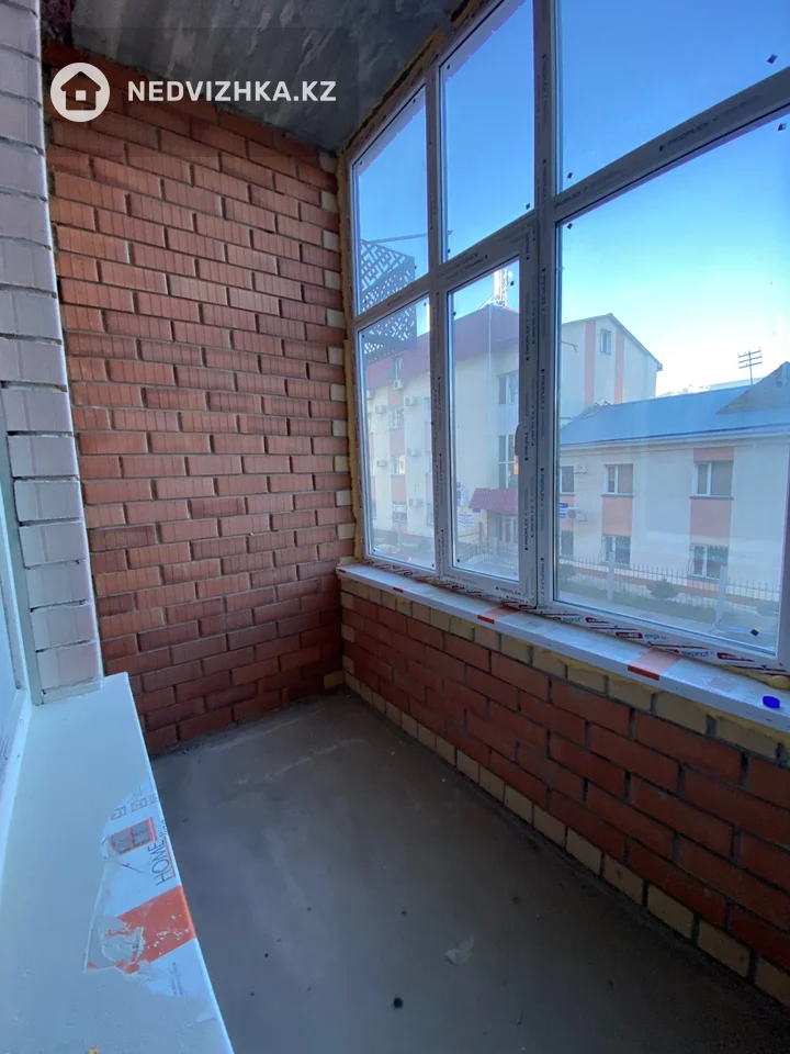2-комнатная квартира, этаж 2 из 5, 47 м², фотография 4