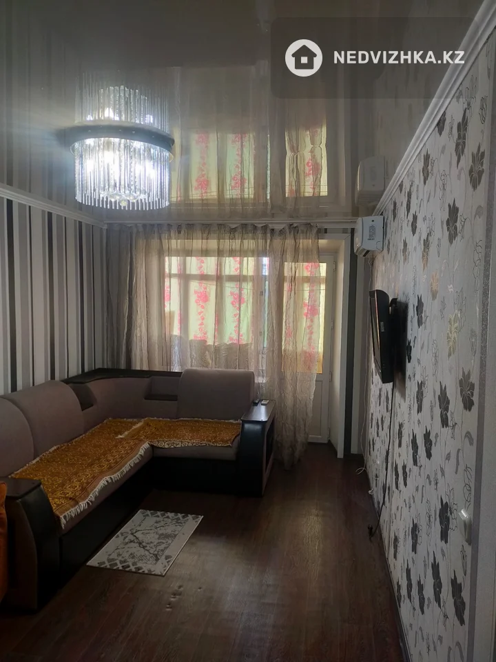 1-комнатная квартира, этаж 5 из 5, 32 м², На длительный срок