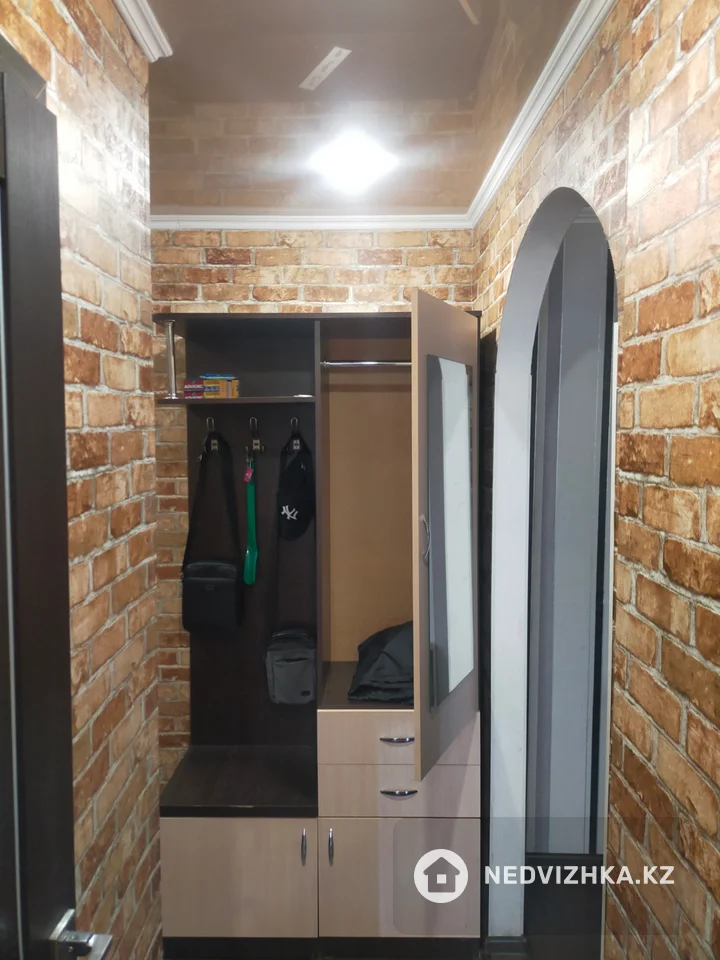 1-комнатная квартира, этаж 5 из 5, 32 м², На длительный срок, фотография 4