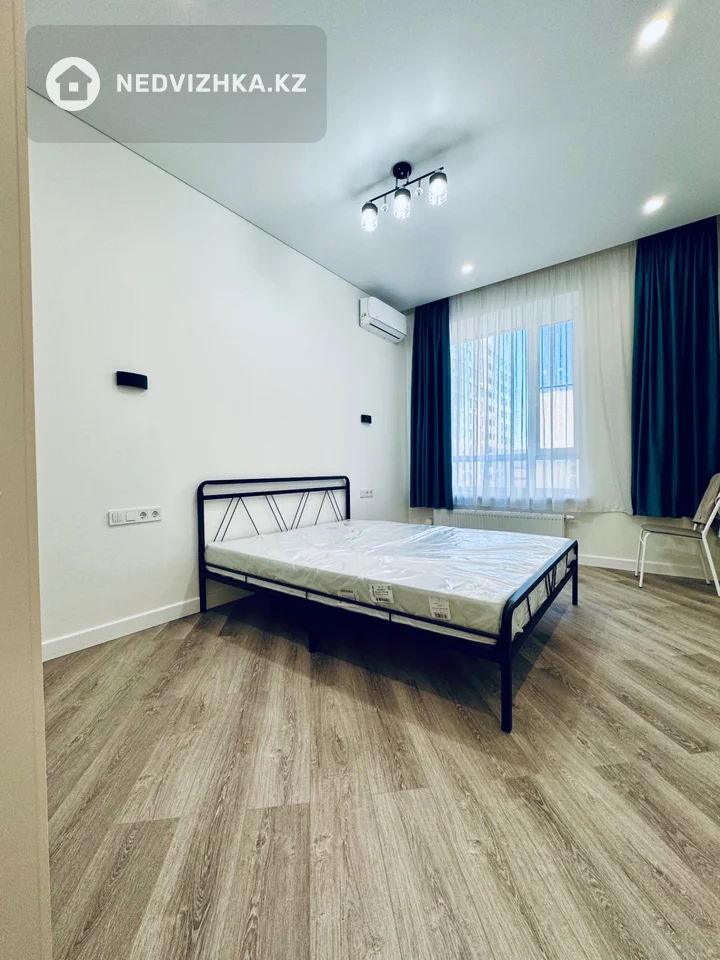 3-комнатная квартира, этаж 8 из 12, 87 м²