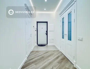 3-комнатная квартира, этаж 8 из 12, 87 м², миниатюра 7