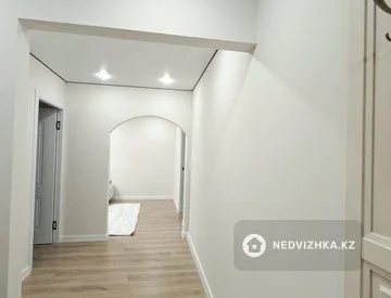 3-комнатная квартира, этаж 2 из 5, 62 м², миниатюра 10