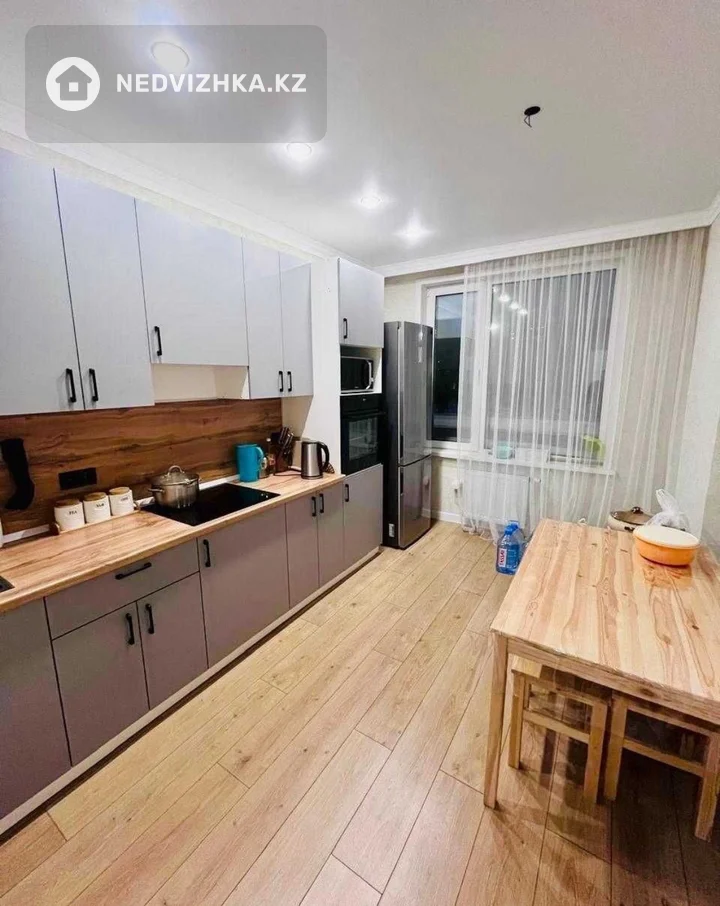2-комнатная квартира, этаж 5 из 13, 74 м², На длительный срок, 3-фотосурет