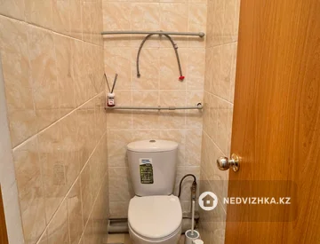 2-комнатная квартира, этаж 3 из 5, 63 м², миниатюра 10