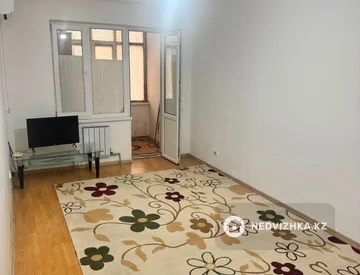 2-комнатная квартира, этаж 3 из 5, 63 м², миниатюра 3
