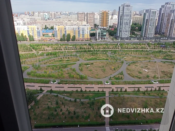1-комнатная квартира, этаж 20 из 22, 50 м², На длительный срок, фотография 2