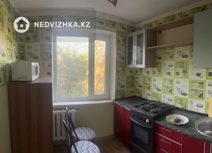 1-комнатная квартира, этаж 5 из 5, 30 м², На длительный срок, фотография 2