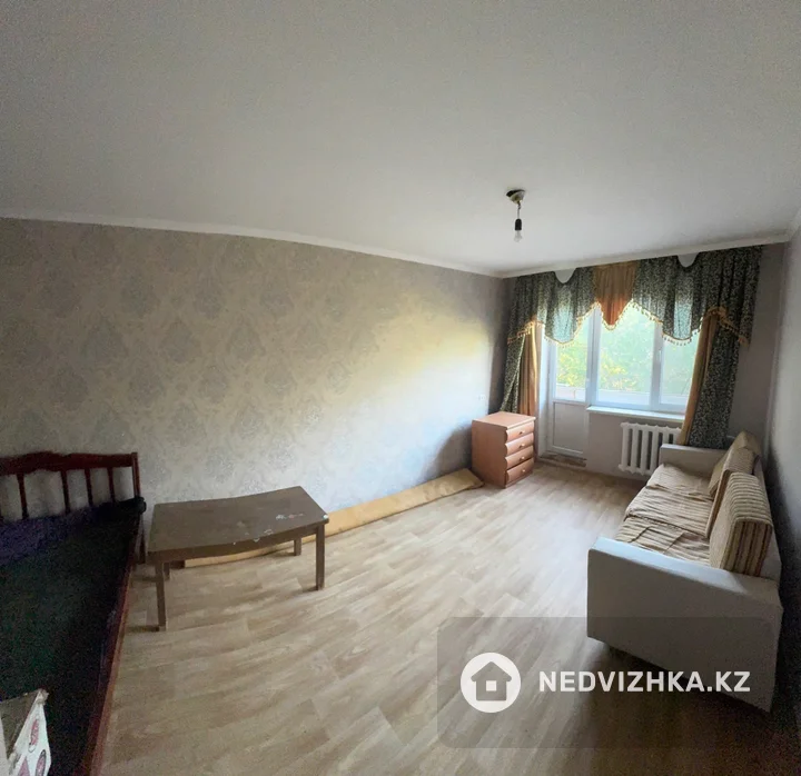 1-комнатная квартира, этаж 5 из 5, 30 м², На длительный срок, фотография 3