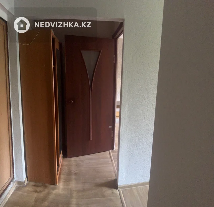 1-комнатная квартира, этаж 5 из 5, 30 м², На длительный срок, фотография 4
