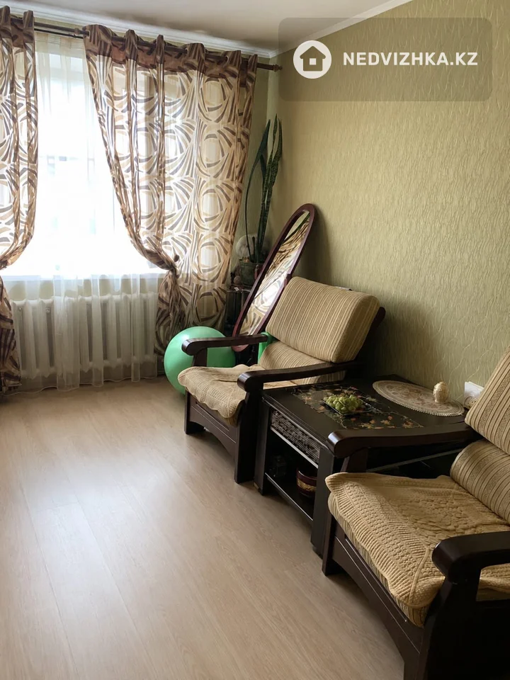 1-комнатная квартира, этаж 5 из 5, 36 м², фотография 4
