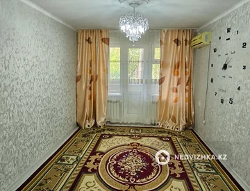 3-комнатная квартира, этаж 2 из 5, 60 м², миниатюра 1