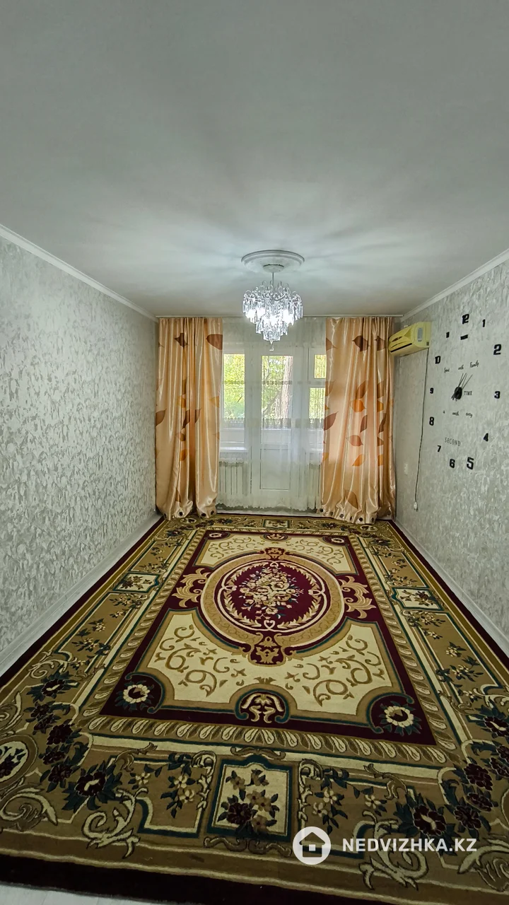 3-комнатная квартира, этаж 2 из 5, 60 м²
