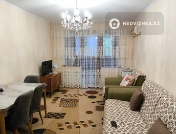 3-комнатная квартира, этаж 2 из 5, 60 м², миниатюра 1