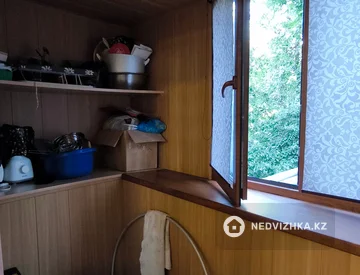 3-комнатная квартира, этаж 2 из 5, 60 м², миниатюра 3