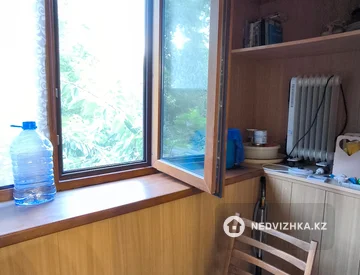 3-комнатная квартира, этаж 2 из 5, 60 м², миниатюра 5