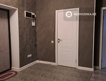 2-комнатная квартира, этаж 4 из 14, 73 м², миниатюра 3