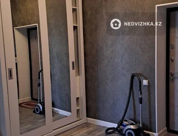 2-комнатная квартира, этаж 4 из 14, 73 м², миниатюра 4