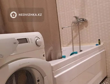 2-комнатная квартира, этаж 4 из 14, 73 м², миниатюра 11