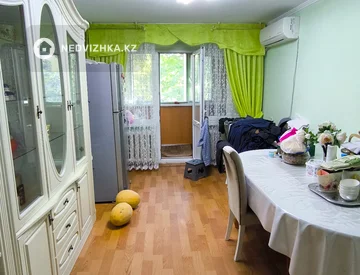 3-комнатная квартира, этаж 2 из 5, 60 м², миниатюра 2