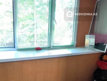 3-комнатная квартира, этаж 2 из 5, 60 м², миниатюра 3