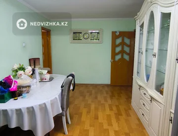 3-комнатная квартира, этаж 2 из 5, 60 м², миниатюра 4